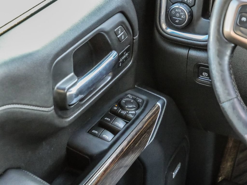 Used 2023 Chevrolet Silverado 2500 High Country w/ Z71 Off-Road Package AWD/4WD image 33