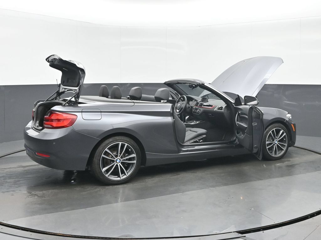 Used 2018 BMW 230i xDrive Convertible AWD/4WD image 33