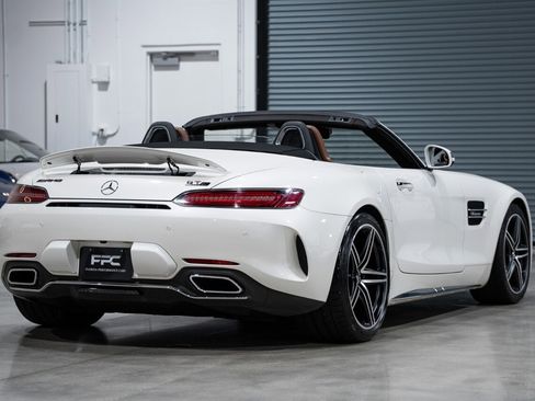 Used 2018 Mercedes-Benz AMG GT C image 6