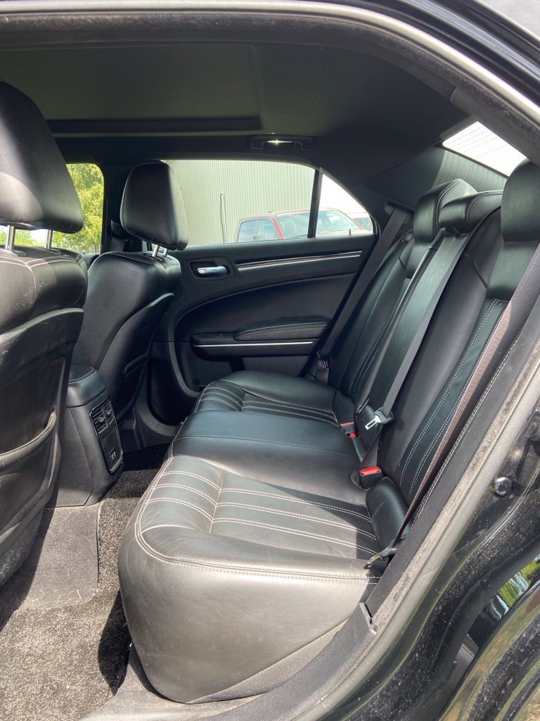 Used 2022 Chrysler 300 S RWD image 12