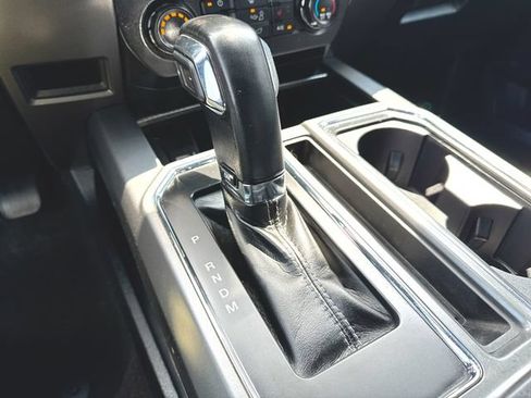 Used 2020 Ford F150 XLT w/ Equipment Group 302A Luxury AWD/4WD image 16