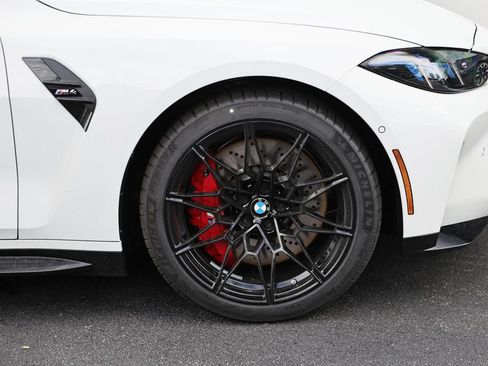 New 2027 BMW M4 Coupe w/ M Carbon Exterior Package RWD image 4