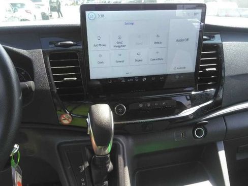 Used 2024 Ford Transit 350 XLT RWD image 6