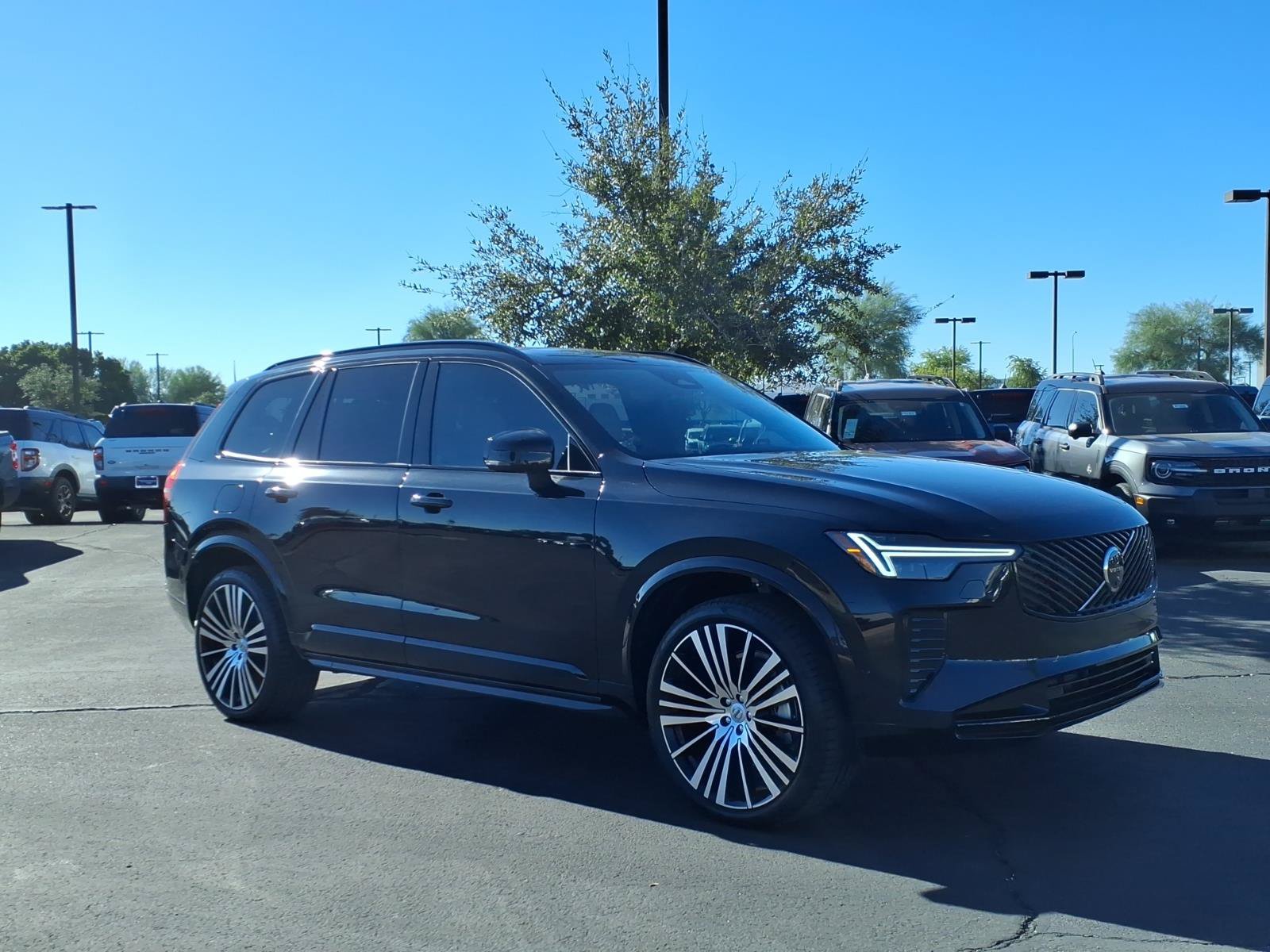 Used 2026 Volvo XC90 B6 Ultra w/ Lounge Package AWD/4WD image 8