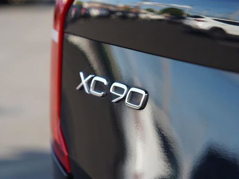 Used 2016 Volvo XC90 T6 image 29