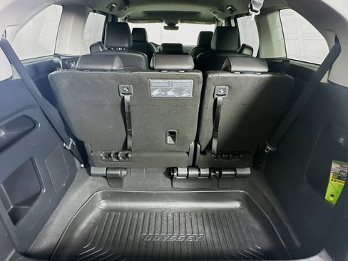 Used 2023 Honda Odyssey EX-L image 29