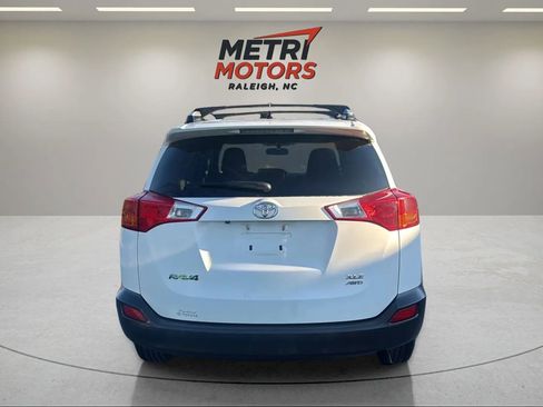 Used 2013 Toyota RAV4 XLE image 5