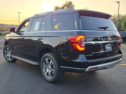 Used 2024 Ford Expedition Limited image 15