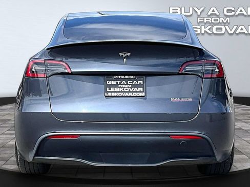 Used 2023 Tesla Model Y Performance AWD/4WD image 4