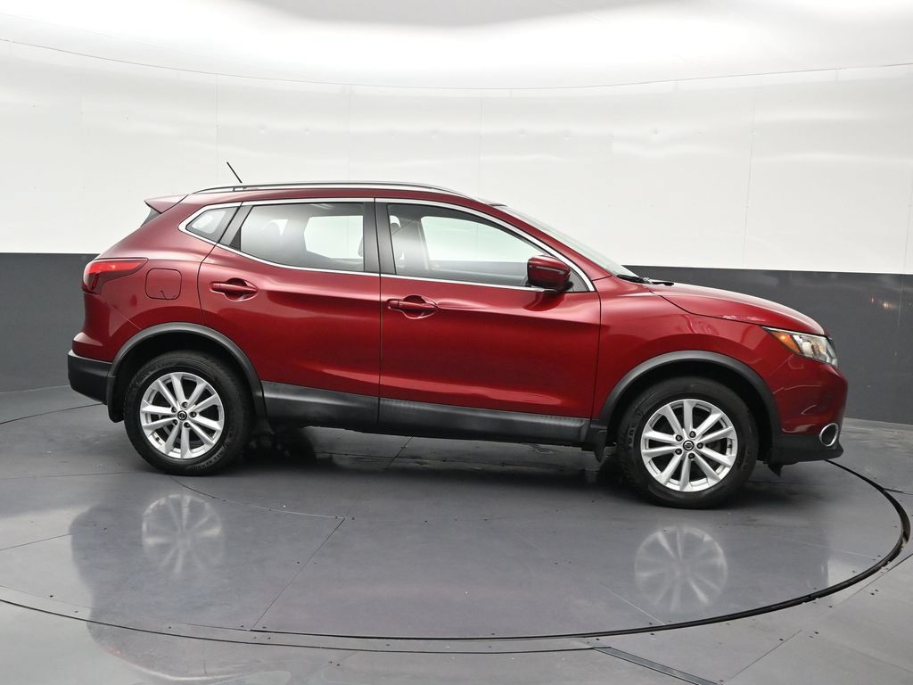 Used 2019 Nissan Rogue Sport SV w/ All-Weather Package FWD image 7