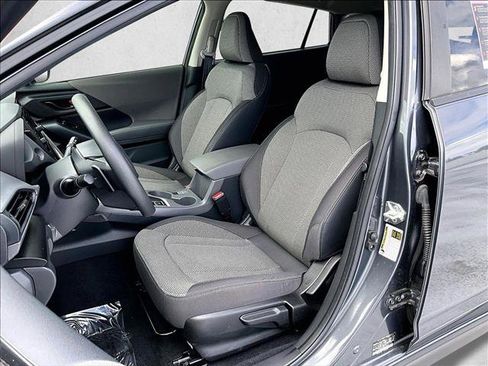Used 2024 Subaru Crosstrek 2.0i Premium w/ Crosstrek Mirror Package AWD/4WD image 27