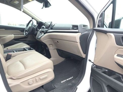 Used 2021 Honda Odyssey EX-L image 15