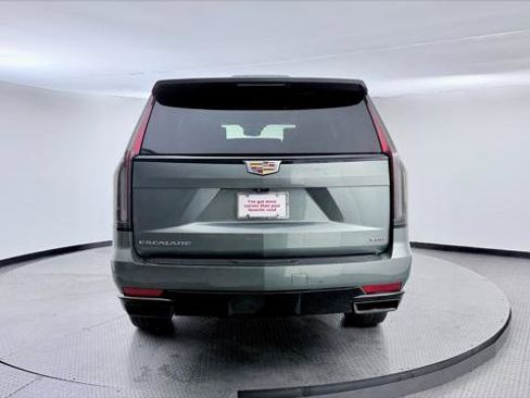 Used 2023 Cadillac Escalade Sport Platinum AWD/4WD image 8
