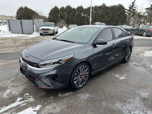 Used 2023 Kia Forte GT image 3