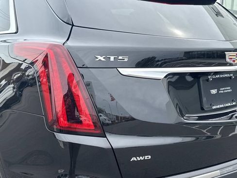 Certified 2024 Cadillac XT5 Luxury w/ LPO, Floor Liner Package AWD/4WD image 9