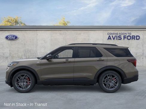 New 2026 Ford Explorer ST-Line image 3