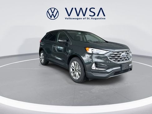 Used 2024 Ford Edge Titanium AWD/4WD image 2