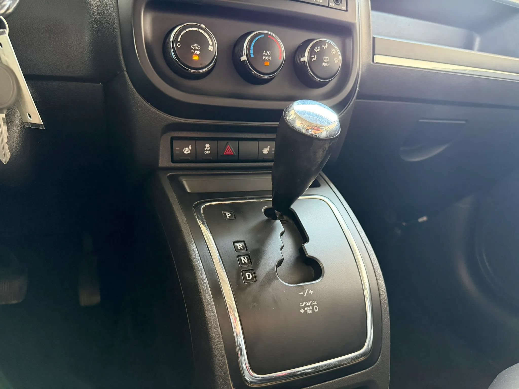 Used 2015 Jeep Patriot High Altitude AWD/4WD image 20