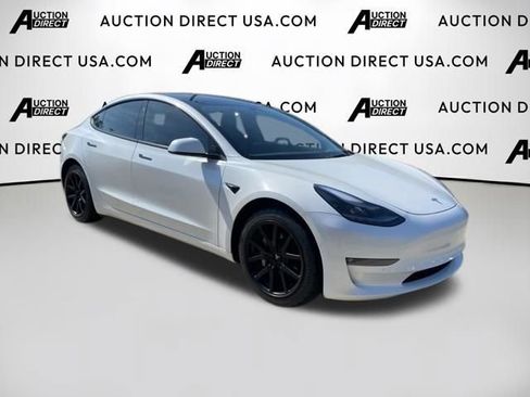 Used 2022 Tesla Model 3 Long Range image 23