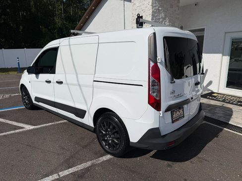 Used 2016 Ford Transit Connect XLT FWD image 11
