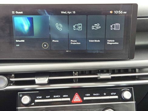 Certified 2025 Hyundai Santa Cruz SE image 16