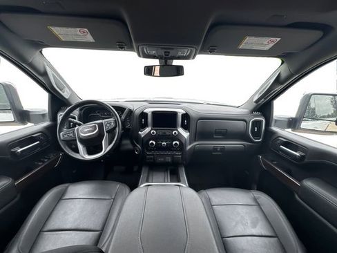 Used 2023 GMC Sierra 2500 SLT w/ SLT Premium Package AWD/4WD image 12