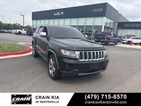 Used 2012 Jeep Grand Cherokee Overland AWD/4WD image 7