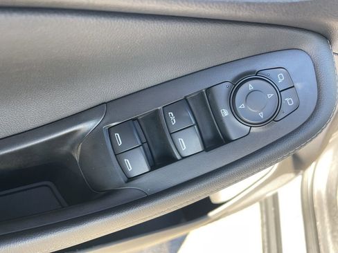 Used 2023 Buick Encore GX Select image 24