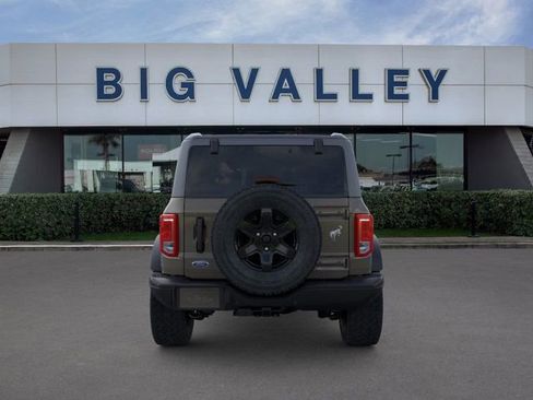 New 2025 Ford Bronco Big Bend w/ Black Diamond Package image 5