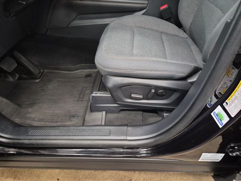 Used 2025 Ford Explorer Active RWD image 11