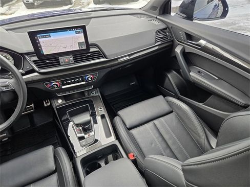 Used 2021 Audi SQ5 Prestige w/ Prestige Package image 34