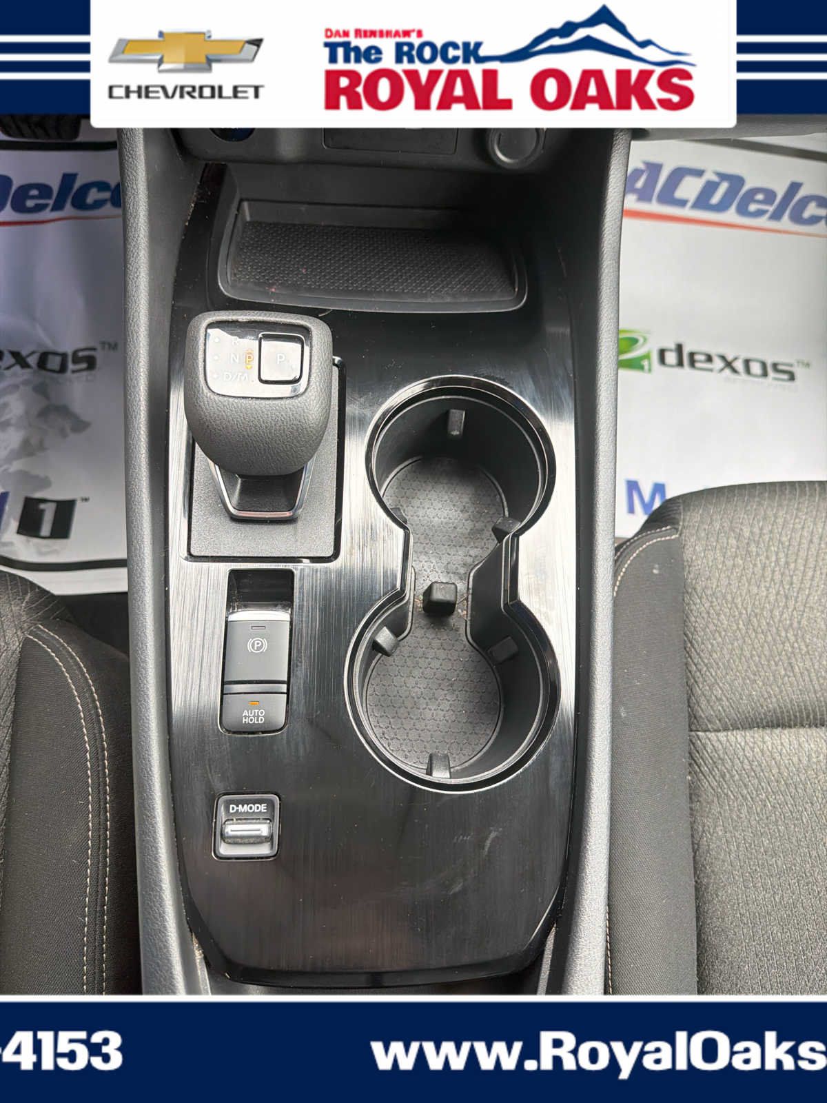 Used 2025 Nissan Rogue SV FWD image 17