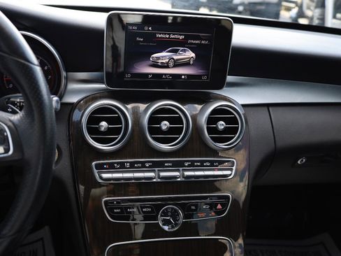 Used 2018 Mercedes-Benz C 300 Sedan image 11
