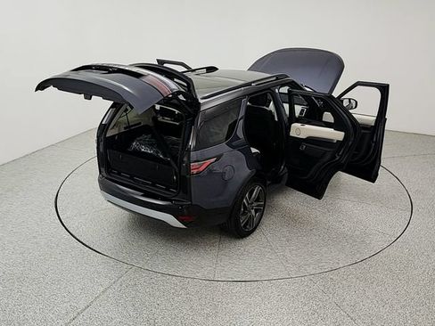 New 2026 Land Rover Discovery Limited Edition AWD/4WD image 43