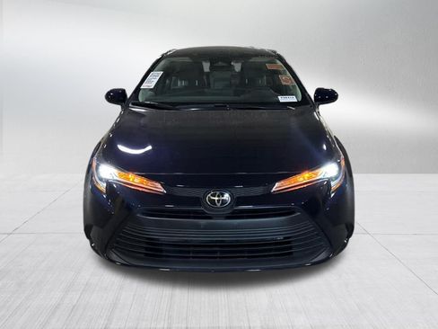 Used 2026 Toyota Corolla LE FWD image 2