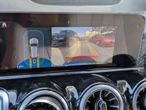 New 2026 Mercedes-Benz GLB 250 image 12