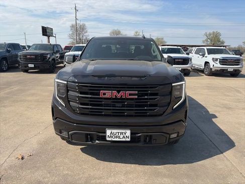 New 2026 GMC Sierra 1500 Elevation w/ Elevation Premium Package image 9