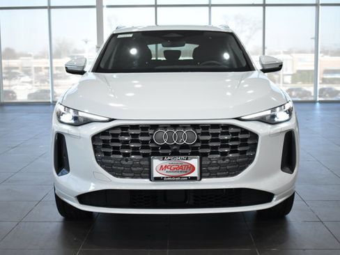 Used 2025 Audi Q5 Premium Plus w/ Premium Plus image 6