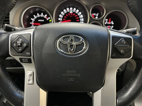 Used 2015 Toyota Sequoia Limited image 20