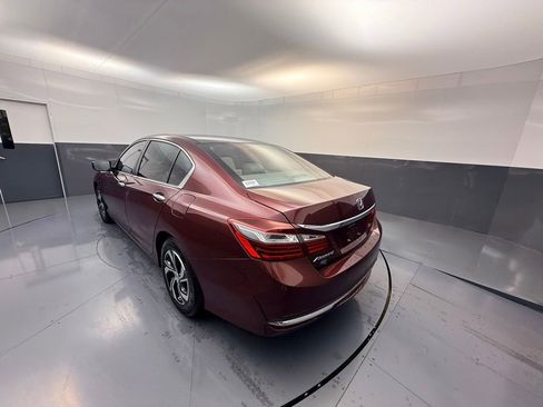 Used 2016 Honda Accord LX image 6
