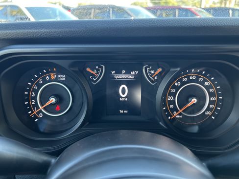 New 2026 Jeep Gladiator Sport image 20