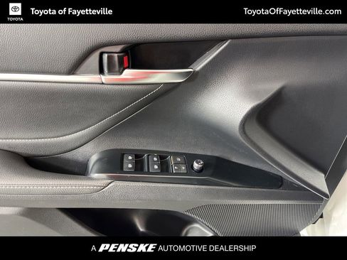 Used 2018 Toyota Camry XSE w/ Driver Assist Package image 24