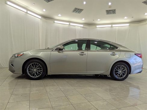 Used 2018 Lexus ES 350 image 5