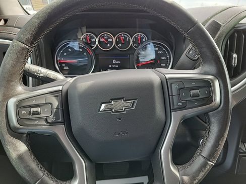 Used 2021 Chevrolet Silverado 1500 RST image 9