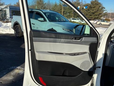 Used 2022 Hyundai Palisade SEL image 42