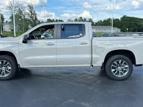 New 2026 Chevrolet Silverado 1500 RST w/ Safety Package AWD/4WD image 4