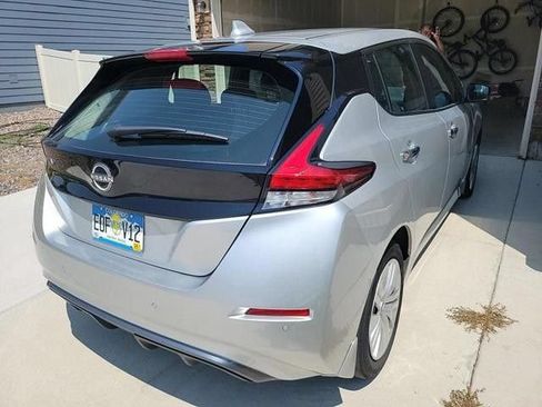 Used 2025 Nissan Leaf S FWD image 4