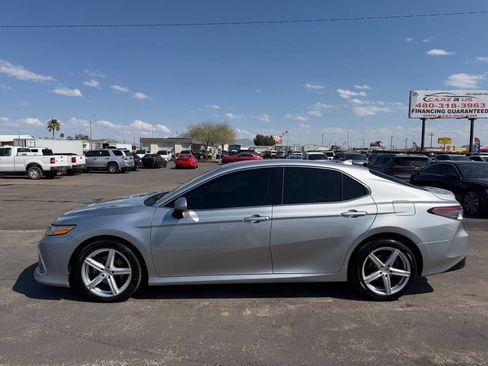 Used 2023 Toyota Camry XLE w/ Cold Weather Package image 4