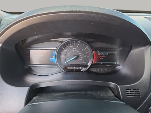 Certified 2018 Ford Explorer XLT w/ Equipment Group 202A image 53