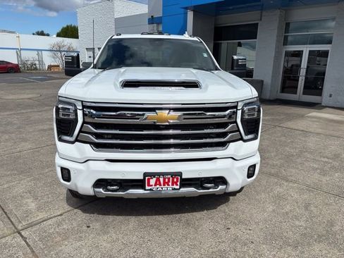 New 2026 Chevrolet Silverado 3500 High Country w/ High Country Premium Package AWD/4WD image 3